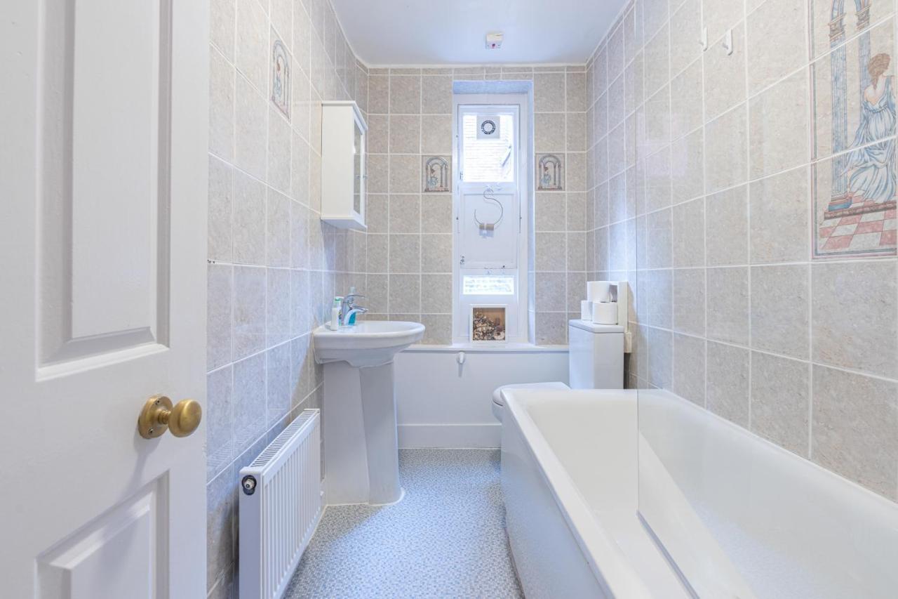 Stunning 2 Bedrooms Apartment Next Door To Selfridges And Oxford Street London Exteriör bild